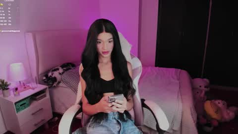    online show from October 19, 1:54 am