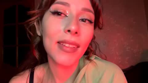 Mira online show from October 22, 9:05 pm