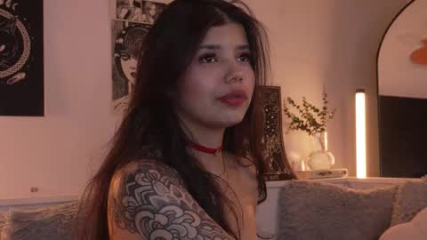 Sophiee  online show from September 29, 3:16 am