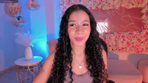 Snapshot of sophiehouston_ chatting on September 30, 4:01 am Sophie Houston online show from September 30, 4:01 am