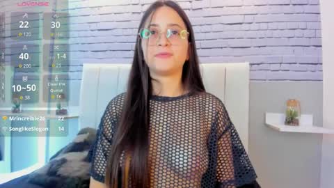 sophiekimura_ online show from March 18, 3:07 pm