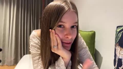 Sophie  Next stream  3 online show from January 7, 4:01 pm