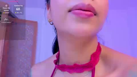 Snapshot of sophierooy chatting on September 8, 6:29 pm sophierooy online show from September 8, 6:29 pm