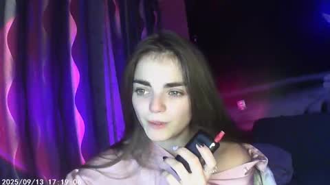 Snapshot of sophiesuvi chatting on September 12, 7:05 pm Sophie and my bestie Mandy online show from September 12, 7:05 pm