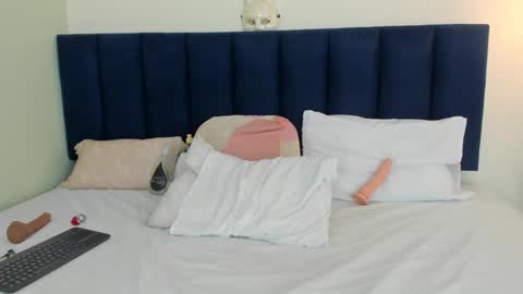 sophieturner_mg online show from January 8, 9:31 pm