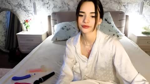 Sofia online show from February 23, 11:00 am