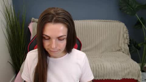 Snapshot of sophiiastarr chatting on September 24, 6:53 am sophiiastarr online show from September 24, 6:53 am