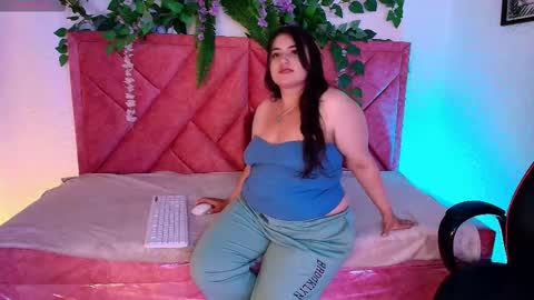 soraya_rossi online show from November 12, 4:59 am