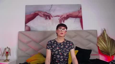 Snapshot of soro_lovelyboy chatting on September 13, 2:58 am soro_lovelyboy online show from September 13, 2:58 am