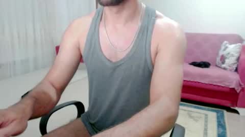 luis online show from September 16, 9:40 pm