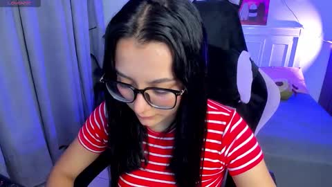 Snapshot of soy___lili chatting on September 10, 11:50 pm Lili online show from September 10, 11:50 pm