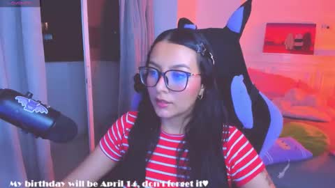 Lili online show from March 17, 2:16 am