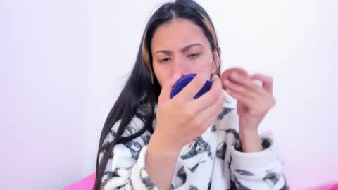 soy_mabby online show from January 13, 11:41 am