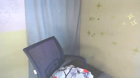 Snapshot of soy_miauhg chatting on October 15, 12:06 pm Miauhg online show from October 15, 12:06 pm