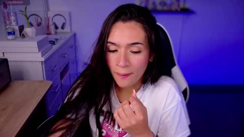 Luisa    online show from October 7, 12:39 am