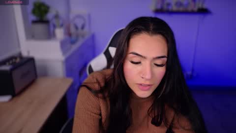 Luisa    online show from September 8, 11:04 pm