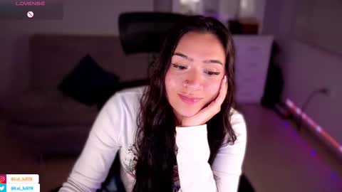 Luisa    online show from February 27, 1:19 am