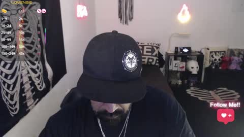 El Carlitos online show from April 26, 5:05 am