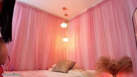      25  online show from February 9, 11:40 pm