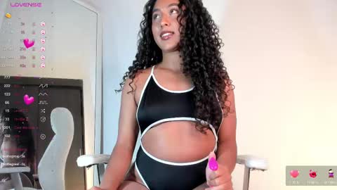 Juliana online show from October 14, 11:08 pm