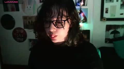 Snapshot of soynanabela chatting on March 5, 2:57 am Nana Bela online show from March 5, 2:57 am