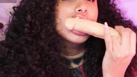 You want to talk to me more personal follow me in My Channel VIP  50 the discount       online show from March 5, 12:38 am