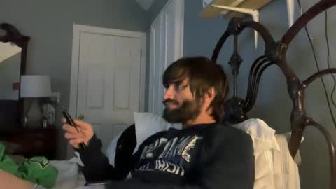 TrndSettrz online show from February 3, 4:57 am