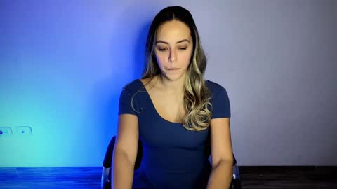 spaintense_ online show from January 20, 1:18 am