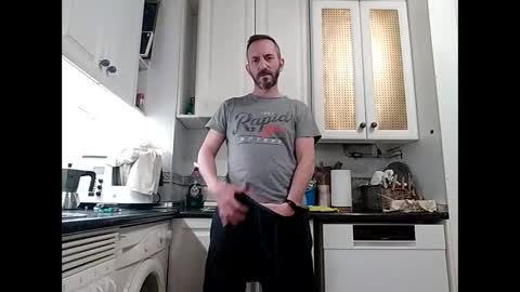 Manu  online show from March 11, 1:59 am