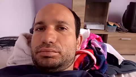 Snaiky online show from April 17, 8:28 am