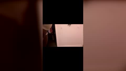 specialiest online show from March 8, 8:46 pm