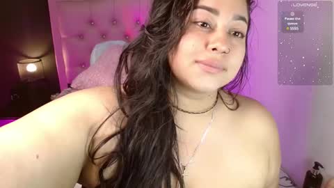 Snapshot of spelleyes01f chatting on December 14, 3:17 am Renata Roman online show from December 14, 3:17 am