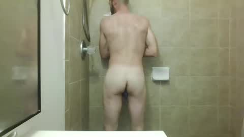 Snapshot of spencergndxxx chatting on October 6, 1:51 pm spencergndxxx online show from October 6, 1:51 pm