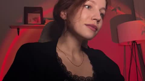 spicy___caramel online show from December 1, 5:00 pm