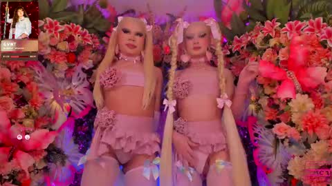  Alison  Sharon  online show from April 13, 4:22 pm