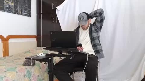 Marco. When Im offline you can view premium content in bio online show from February 19, 2:44 pm