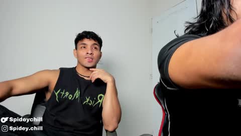 spideychill online show from December 1, 10:45 pm