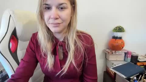 FREE ONLY FANSy online show from February 17, 7:26 am