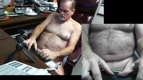 Snapshot of spitfire1964 chatting on February 26, 10:36 pm Spitfire online show from February 26, 10:36 pm