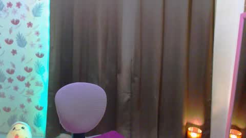 Snapshot of splendid_kim08 chatting on September 10, 1:34 pm Kimmy online show from September 10, 1:34 pm