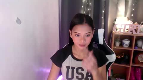 CALL ME RAINE online show from February 11, 3:18 am