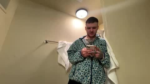 sportsfreak1619 online show from February 2, 12:41 am