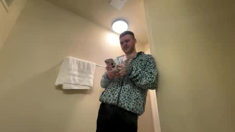 sportsfreak1619 online show from February 4, 7:56 am