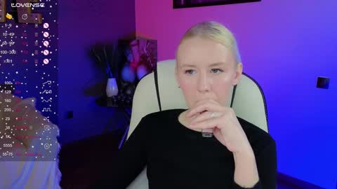 Snapshot of springajara chatting on September 9, 6:35 am Vetta online show from September 9, 6:35 am