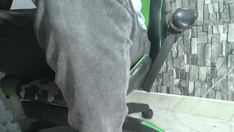 sr master cum its my old account online show from November 12, 2:36 am