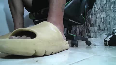 sr master cum its my old account online show from March 22, 3:27 pm