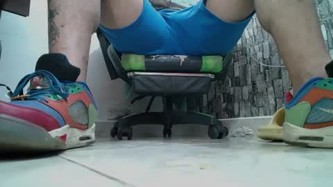 sr master cum its my old account online show from February 26, 10:15 pm