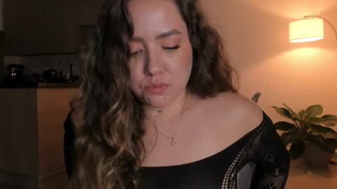 Sophie 3 online show from October 26, 11:48 pm