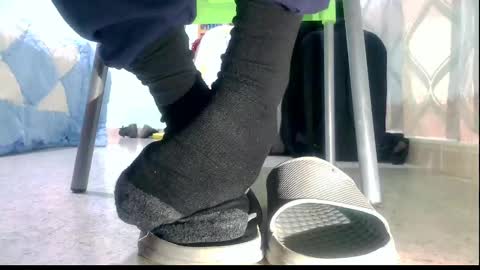 ssenzo online show from January 15, 9:30 pm