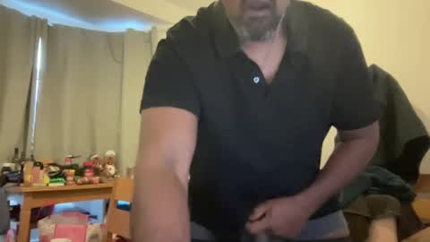 fun life online show from December 5, 10:50 am